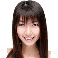中津真莉子